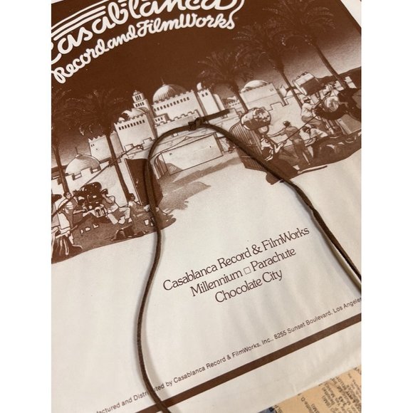 NWT The Carnelian Natural Stone Wire Wrapped Pendant Necklace With Suede Cord - Picture 6 of 6